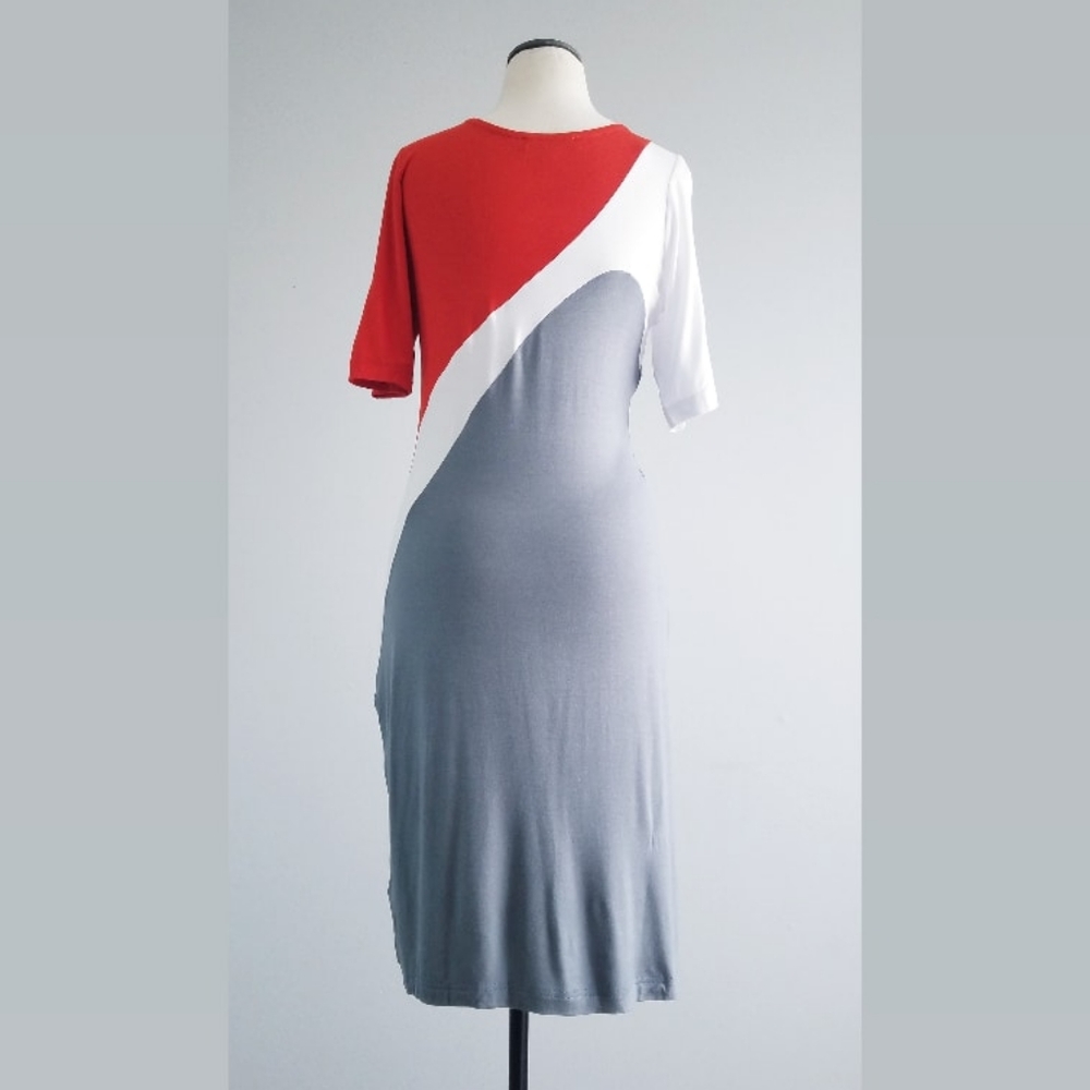 Shabby Apple Barcelona T-shirt Dress Red + Grey